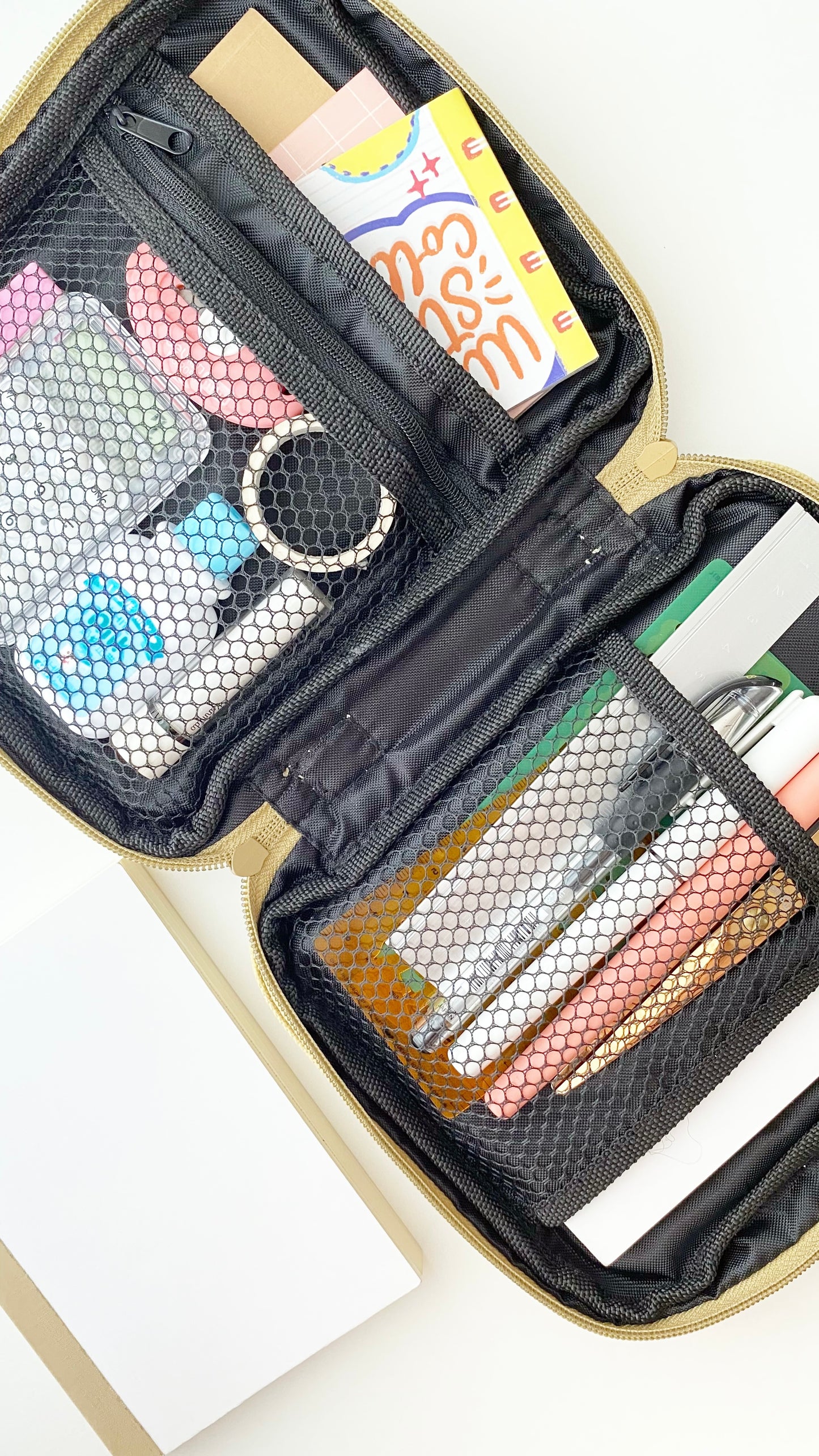 The Noted Pouch ~ Sling