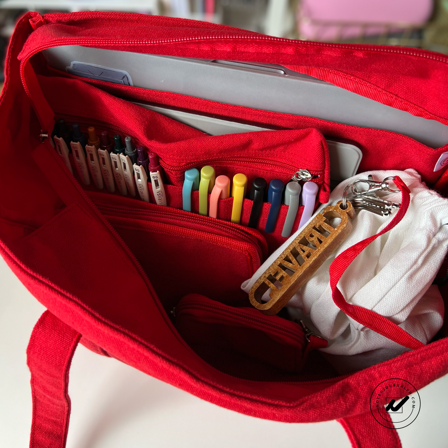 The Noted Tote • Horizontal