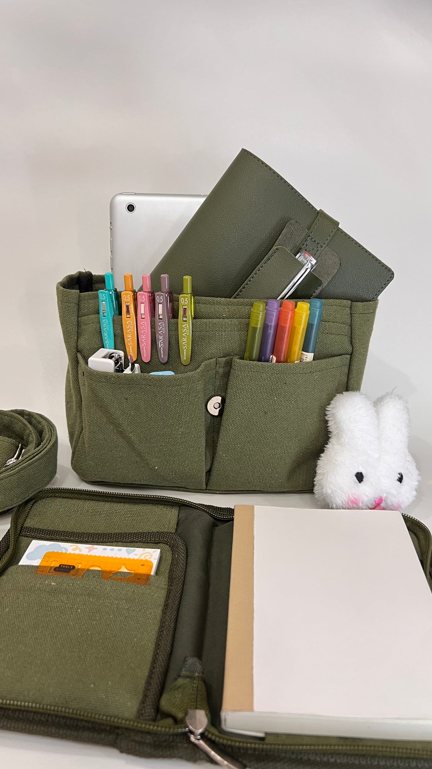 The Noted Pouch ~ Sling