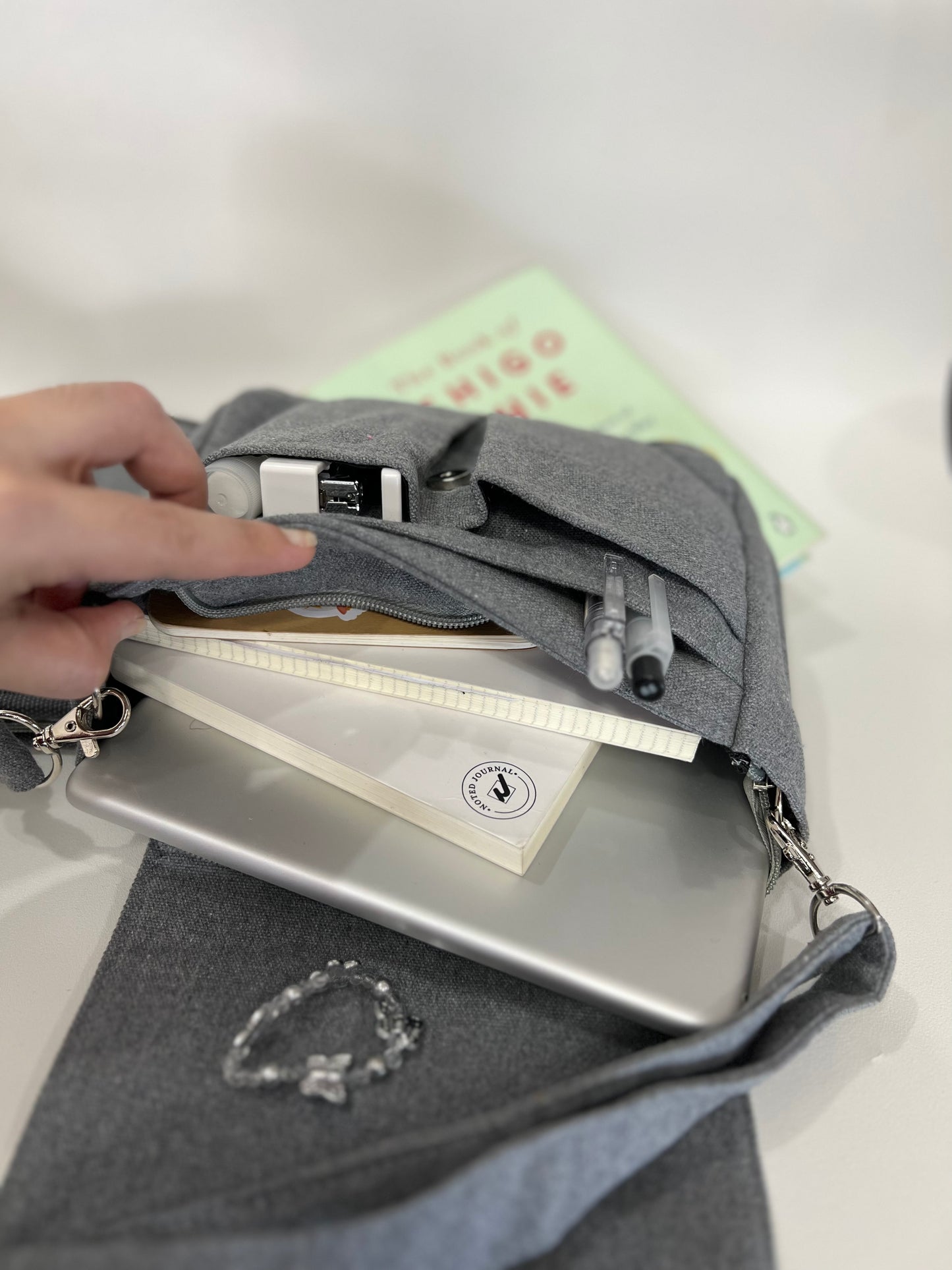 The Noted Pouch ~ Sling